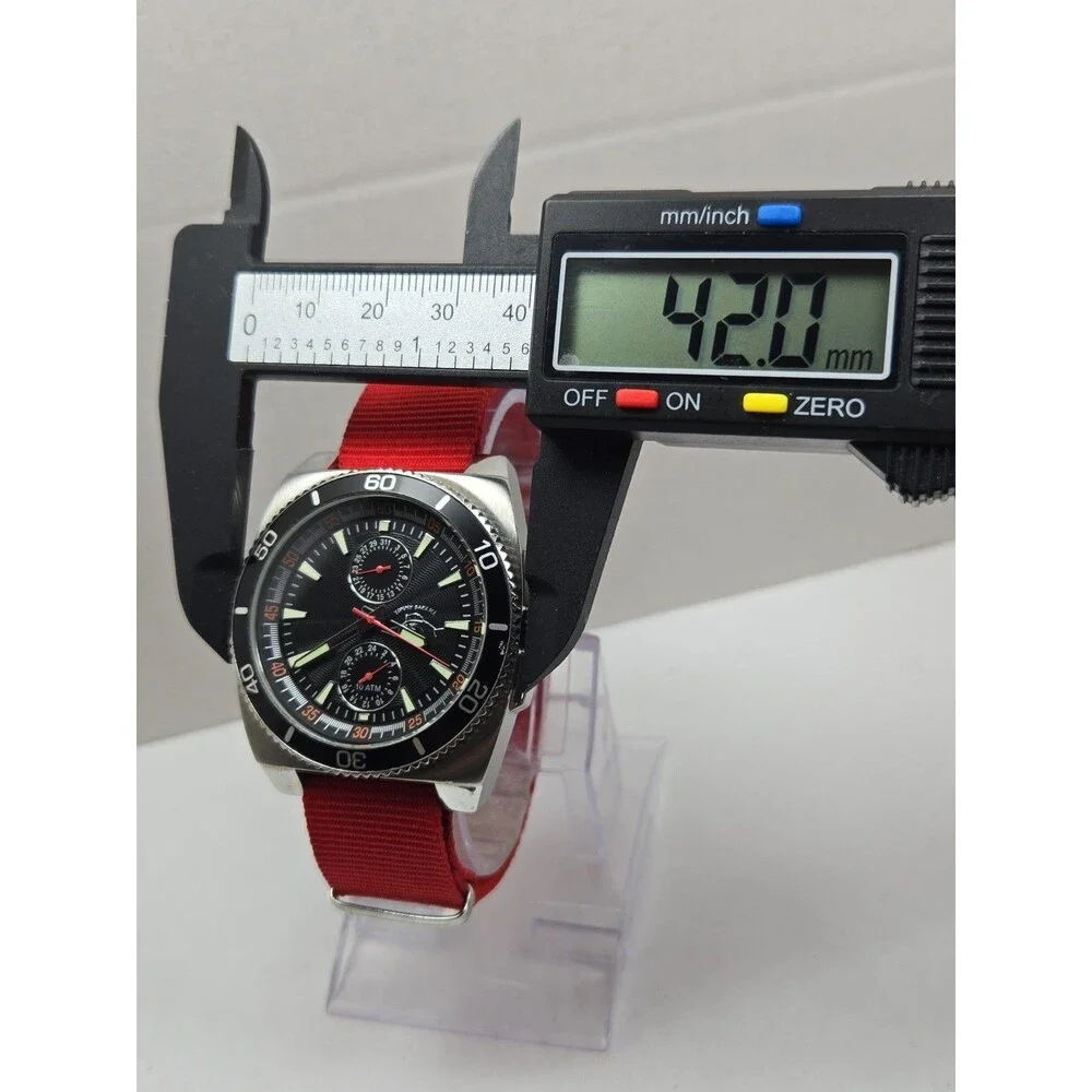Tommy Bahama watch fitted
